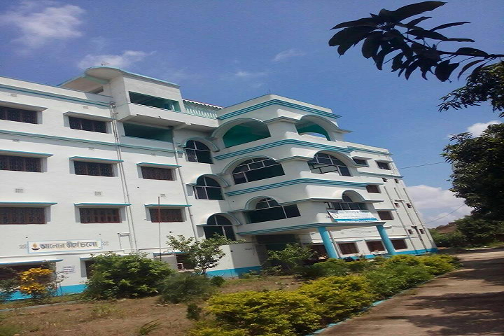 https://cache.careers360.mobi/media/colleges/social-media/media-gallery/26758/2019/11/6/Campus View of Jakir Hossain Institute of Pharmacy Murshidabad_Campus-View.png